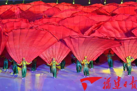 ����ʡ��ʮ�����\(y��n)��(d��ng)��(hu��)�_Ļʽ�ڌ������e��