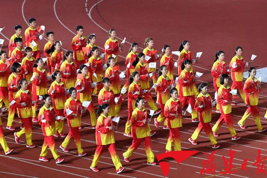 ����ʡ��ʮ�����\(y��n)��(d��ng)��(hu��)�_Ļʽ�ڌ������e��