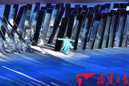 ����ʡ��ʮ�����\(y��n)��(d��ng)��(hu��)�_Ļʽ�ڌ������e��